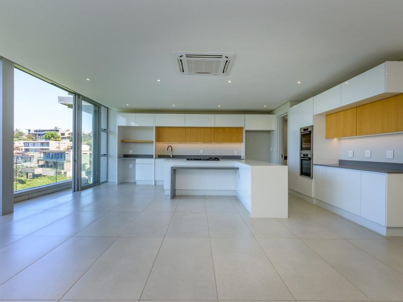 Exceptional Triplex in the Executive Estate - Photo 6