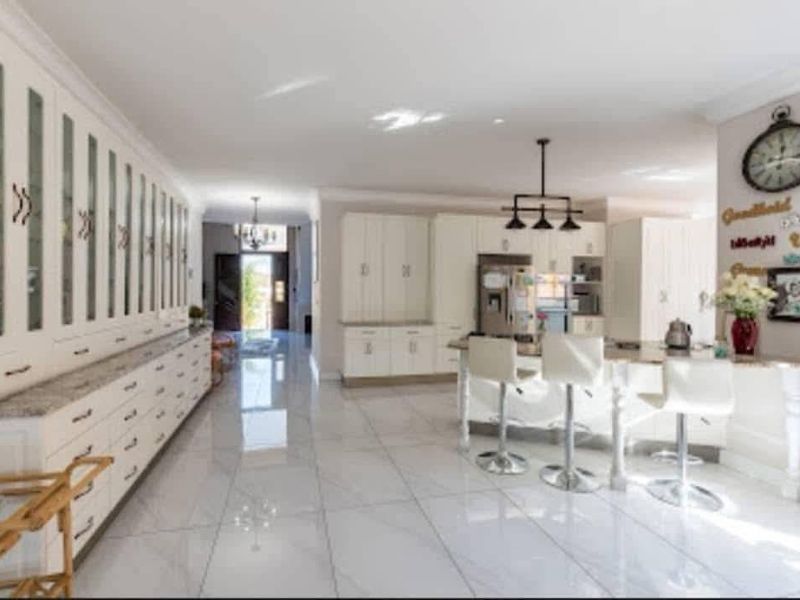 For Sale - Auasblick mansion - Photo 7