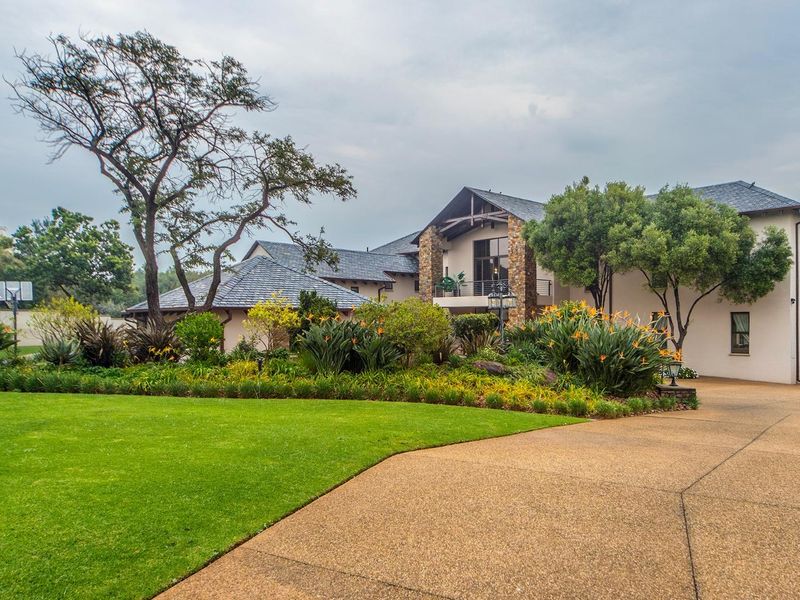 Waterfall Equestrian Estate | Off-Grid Luxury - Photo 5