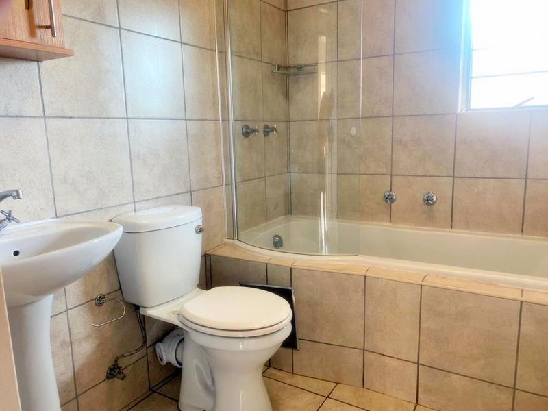 Property To Let in Boardwalk Heights, Pretoria - Photo 6