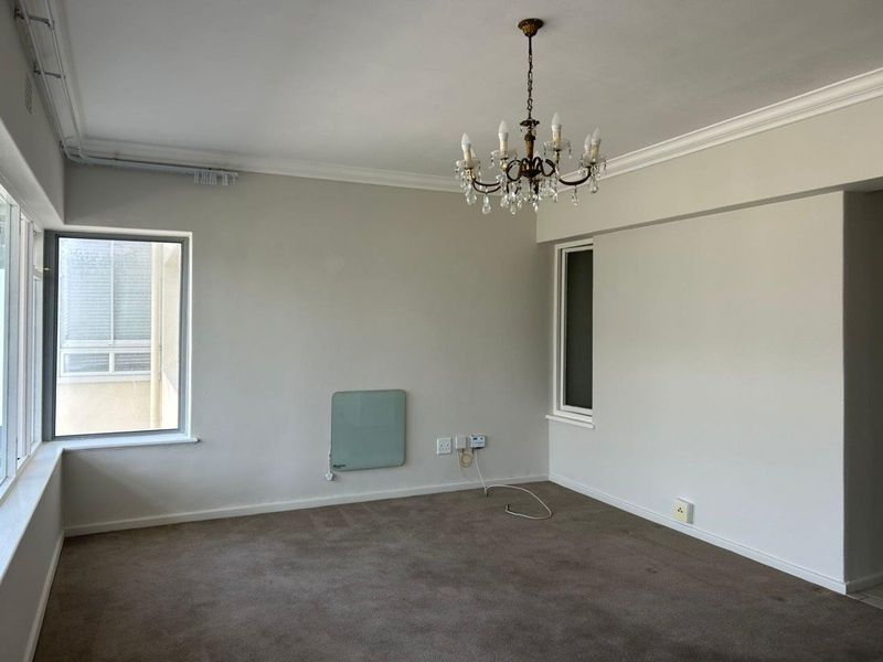 Newly Renovated 1-Bedroom Apartment in Good Hope Park. - Photo 3