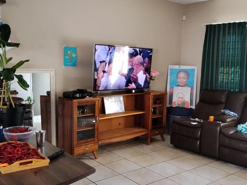 ROCKY CREST - FOR SALE - Photo 6