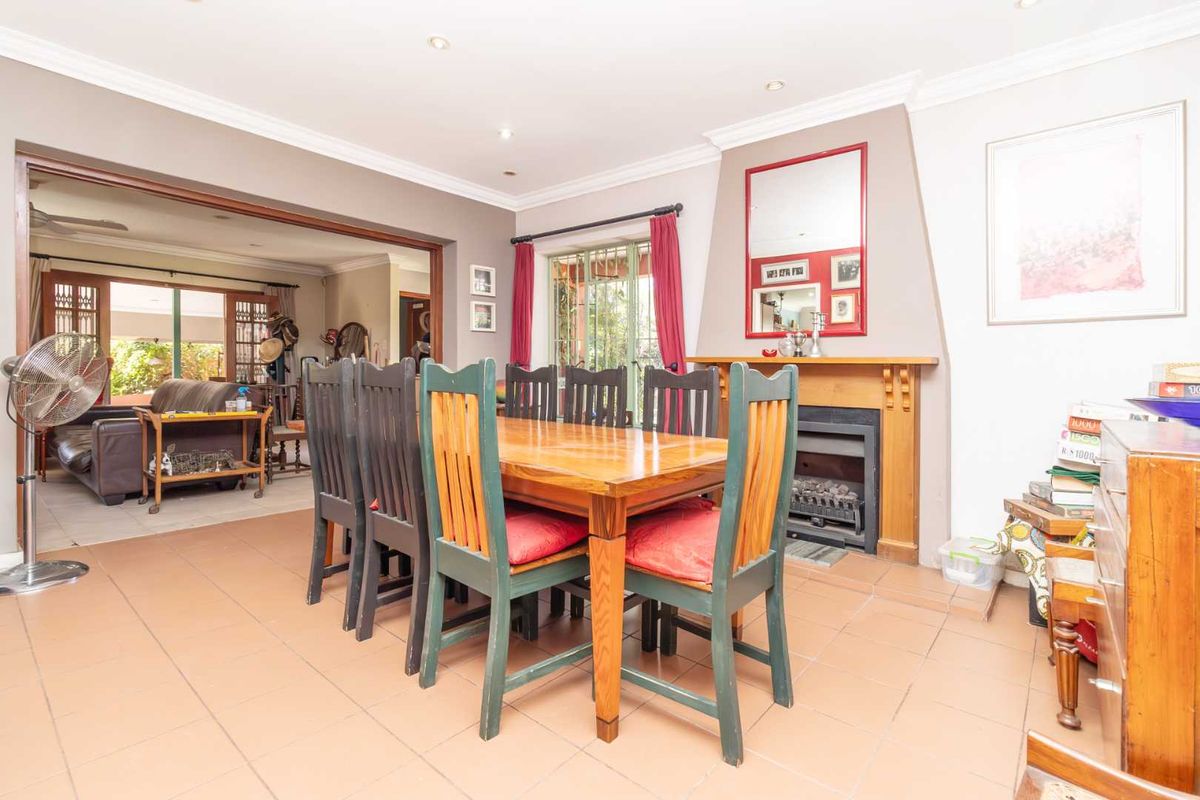 Charming Family Home with Endless Potential in Robindale - Photo 5