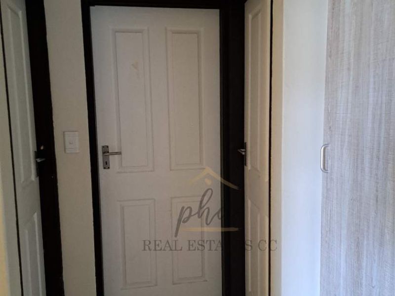 3 Bedroom Duplex Townhouse for sale in Walvis Bay for N$1 460 000.00 - Photo 10