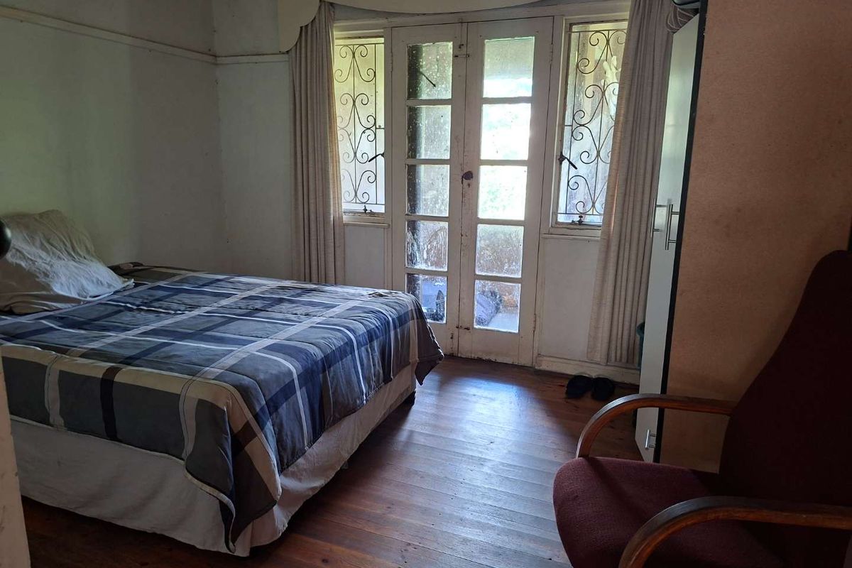 3 Bedroom House in a Tranquil Suburb - Photo 5