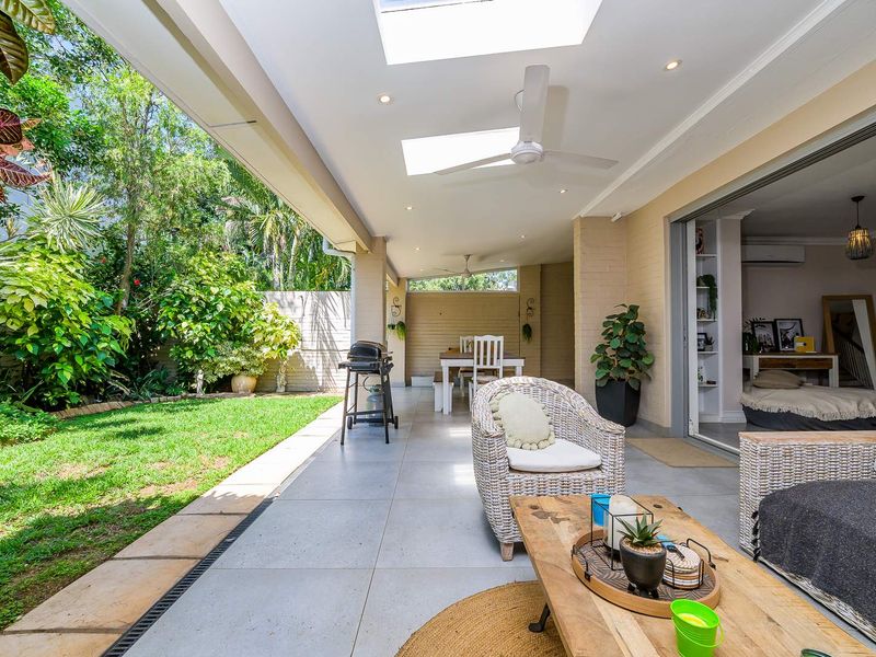 Hendra Estates -NEW ON THE MARKET! Stunning, Pet-Friendly Townhouse For Sale In Prime Umhlanga - Photo 3