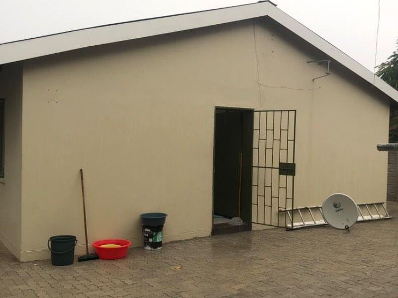 House for sale - Photo 3