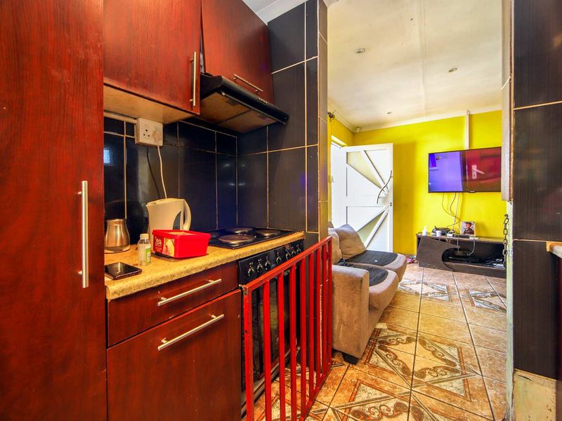 Excellent Investment in Phase One Phoenix - R980000 - Photo 4