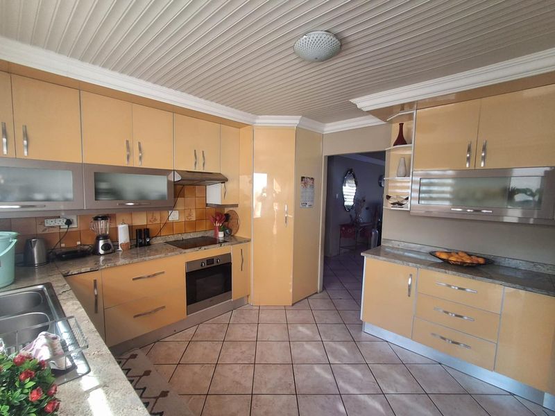 FAMILY AND PET FRIENDLY COMPLEX - LIEFDE EN VREDE - Photo 5
