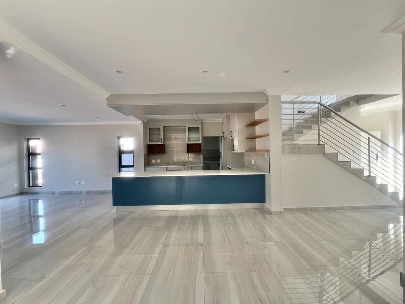 Modern Home in Secure Eco Estate – Brand New Development! - Photo 2