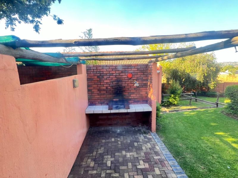 Rent-to-Own Serene Oasis with Manicured Garden Views" - Photo 3