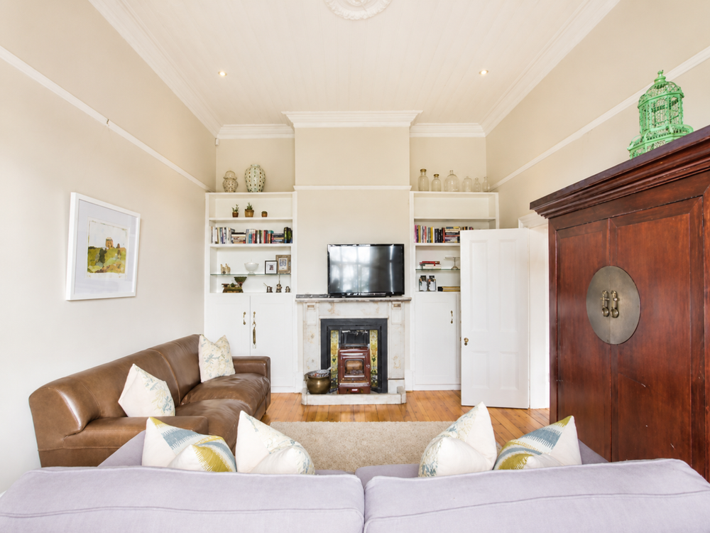 Bright and airy living room 
