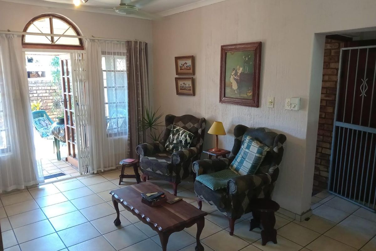 Charming 2-Bedroom Facebrick Simplex – Exceptional Value! - Photo 4