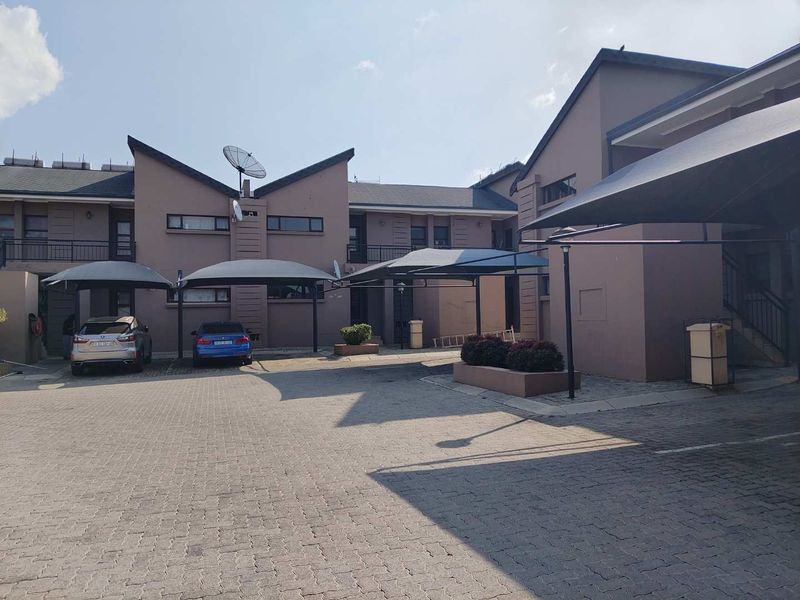 2 BEDROOMS APARTMENT FOR RENTAL IN HELDERWYK ESTATE - Photo 3