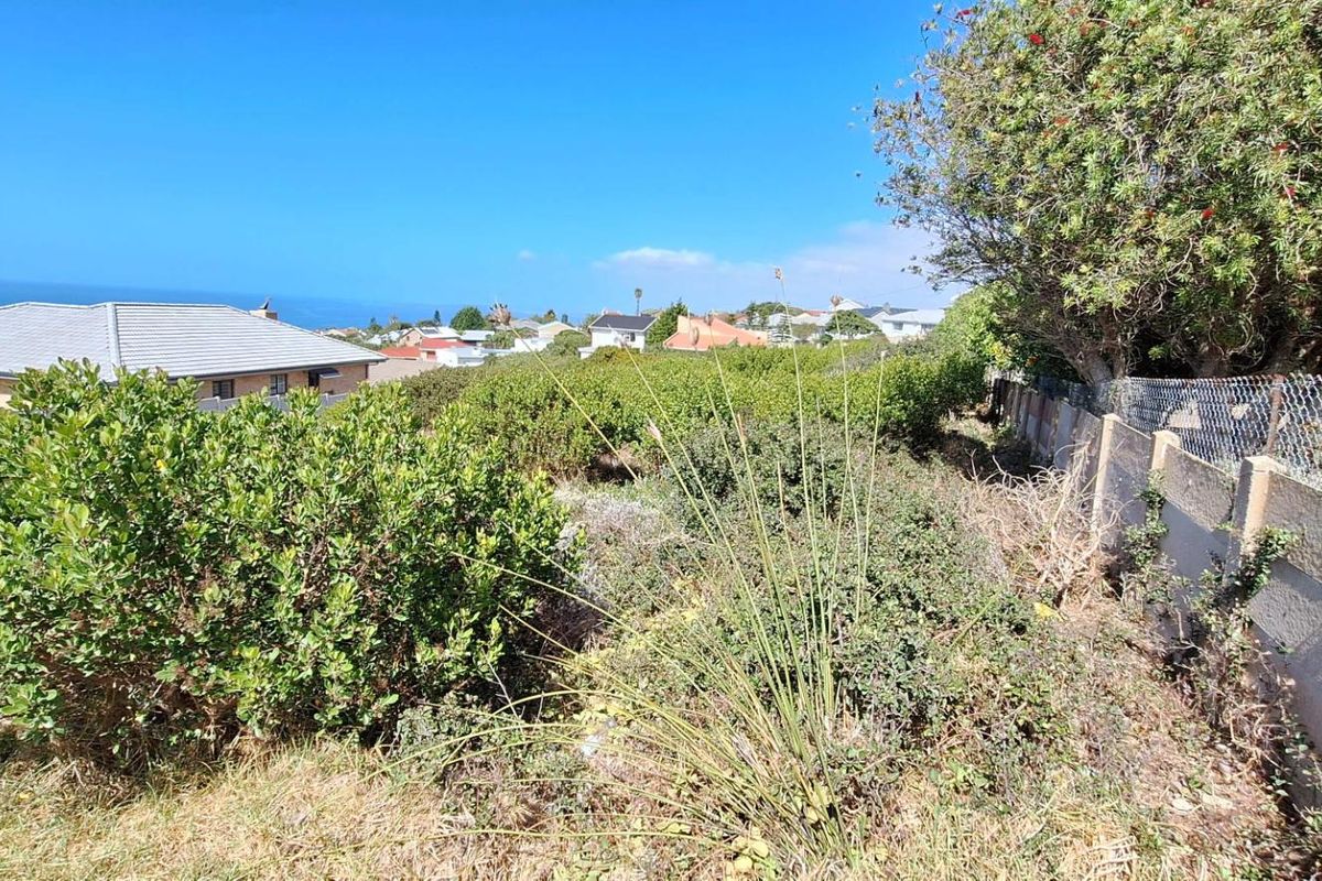 1080m2 Vacant Land for Sale in Dana Bay - Photo 5