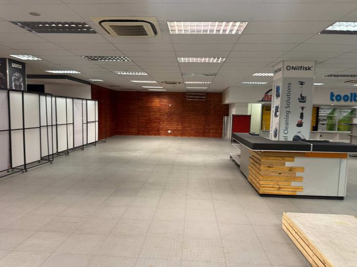 Property #2432271, Retail Rental Monthly in Windhoek Central