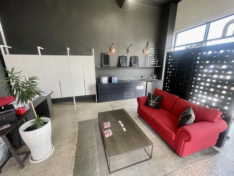 Hendra - Premium 100m2 Retail Space to Let in Durban North - Photo 4