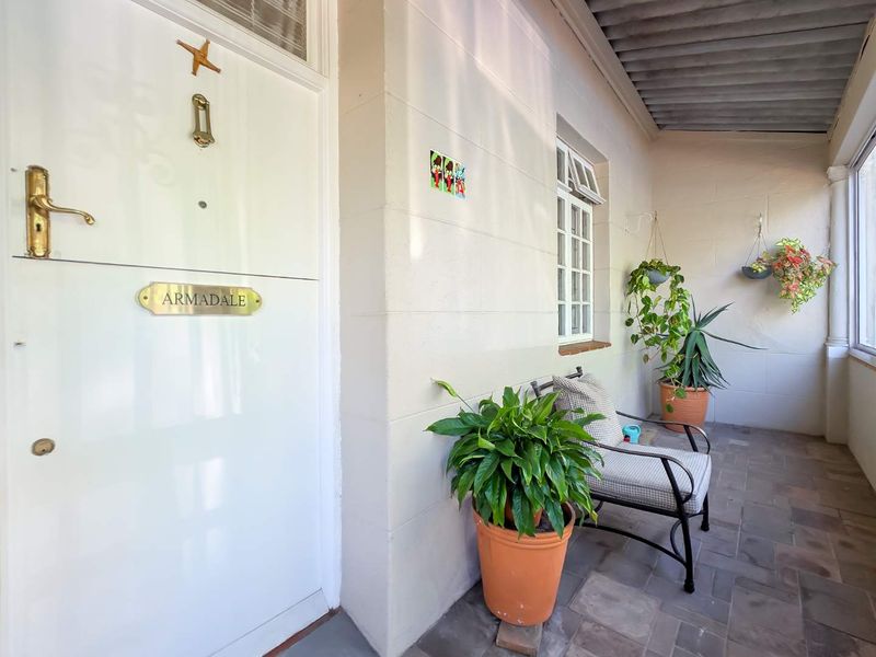 Character home in the heart of Sea Point - Photo 6