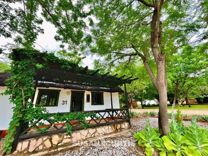 Gem in the Heart of the Kavango - Photo 10