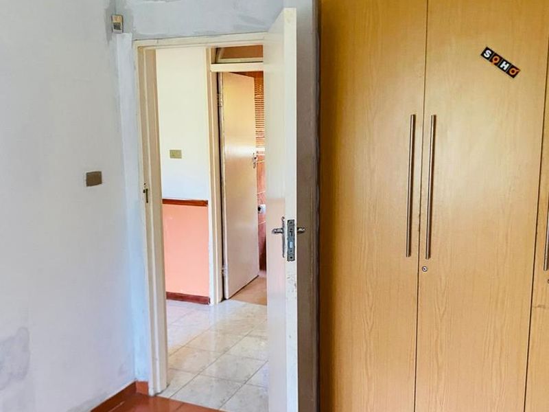 "Discover Your Dream Home in Berea West, Westville!" 2. "Luxurious Family Living Awaits in Westville!" 3. "Berea West Beauty: Spacious Family Home for Sale!" - Photo 10