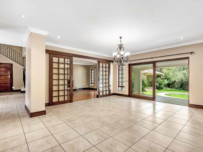 4 BEDROOM FAMILY HOME WITH 2 BEDROOM COTTAGE FOR RENT IN FOURWAYS GARDENS - Photo 6