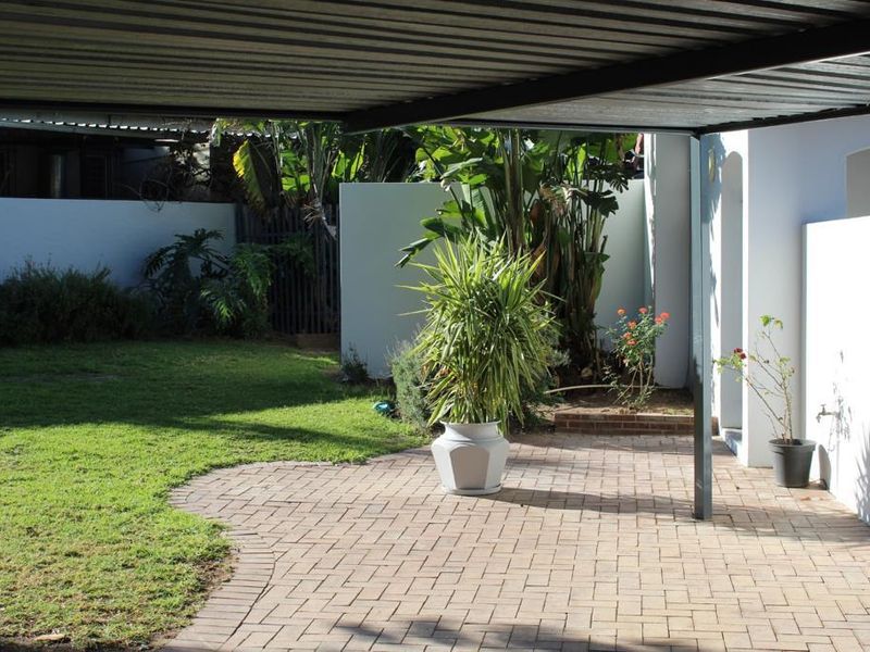 3 Bedroom House in Randpark Ridge - Photo 3