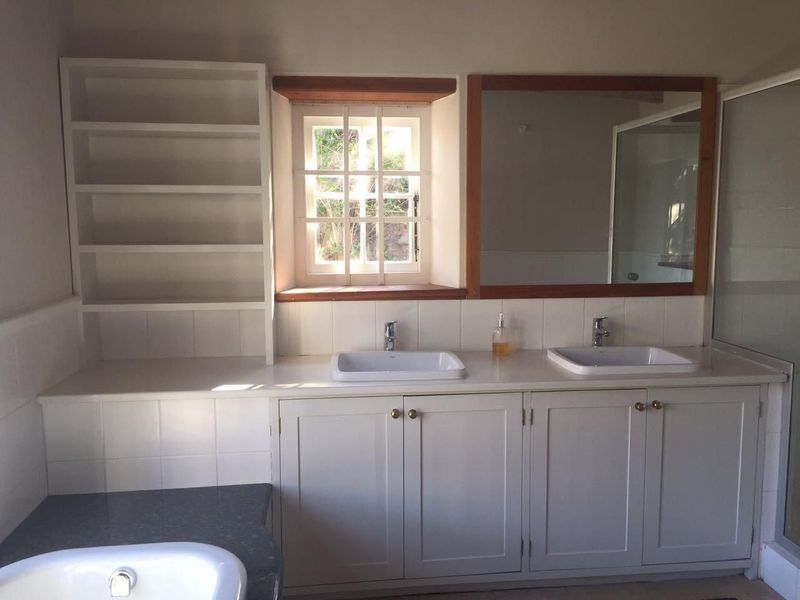 Sought after security estate in Hout Bay. - Photo 10