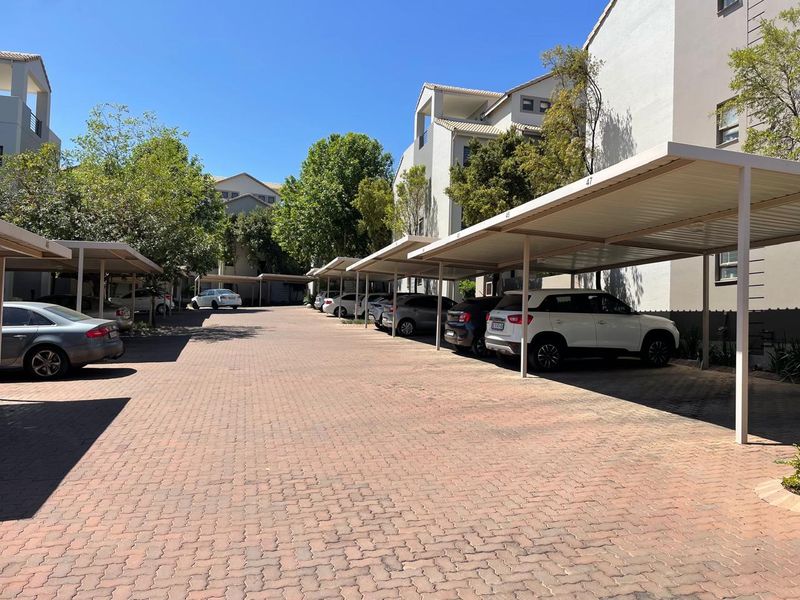 Cara Blu apartment in the heart of Bryanston for sale - Photo 6