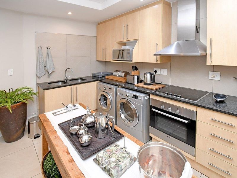 2 BED 2 BATH FULLY FURNISHED EXECUTIVE APARTMENT SANDTON CBD - Photo 5