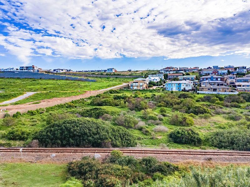 Expansive 17,143 m2 vacant land in Tergniet  on the Garden Route - Photo 8
