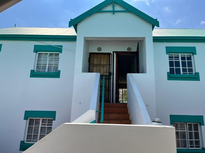 Property #2189957, Apartment Pending Sale in Faerie Glen