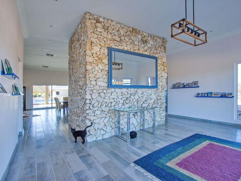 Omaruru Wildlife Estate, Omaruru:  Plot with ENORMOUS, LUXURIOUS 6 Bedr Home is for sale - Photo 7