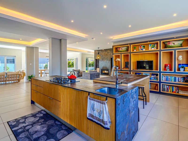Stunning Four Bedroom Family Home For Sale in Waterfall Country Estate - Photo 3