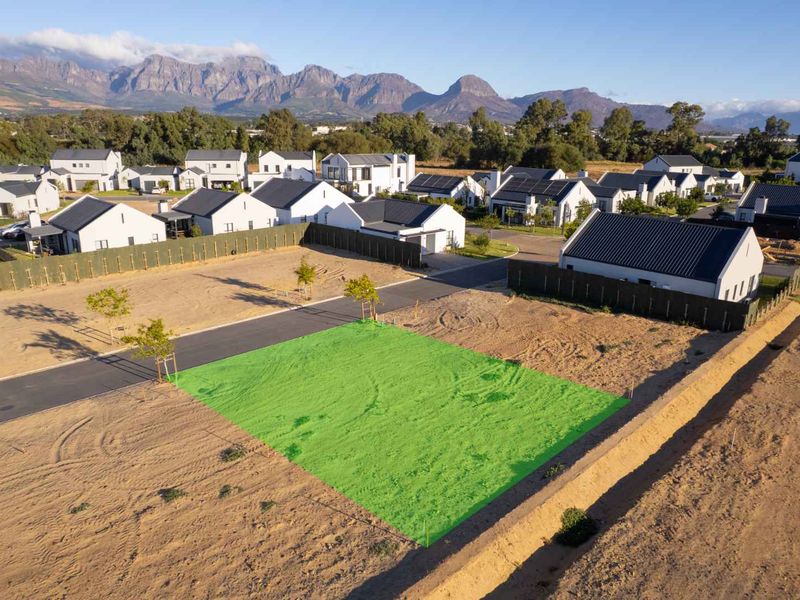 West-Facing Paarl Valleij Lifestyle Estate & Farm Stand with Views of Paarl Mountain and Paarl Rock - Photo 1