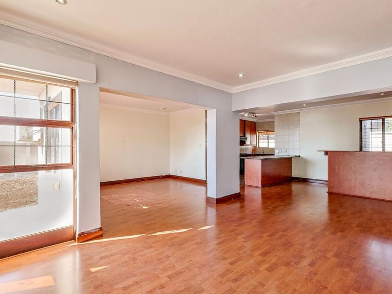 3 Bedroom House in Meadow Glen Estate, Moreleta Park - Photo 7
