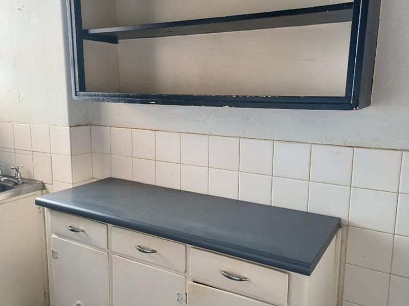 1 Bedroom Flat For Sale In Pietermaritzburg Central - Photo 3