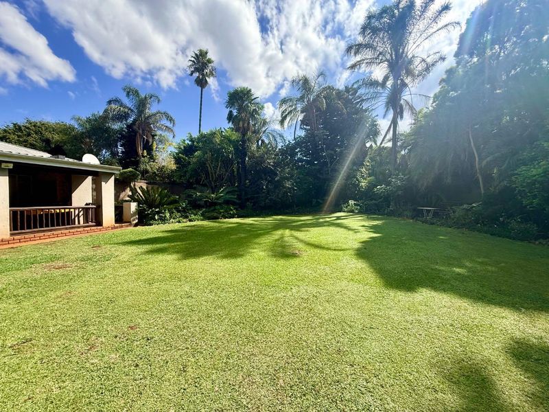 Large Beautiful 4 Bedroom house for sale in Vryheid - Photo 2