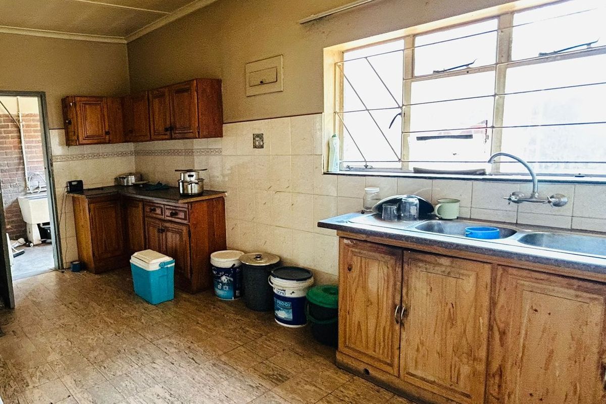 Turning a house in to your dream home - Photo 2