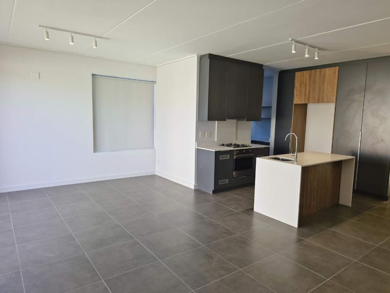 Modern 3-bedroom family home to rent in Le Coste Estate - Photo 7