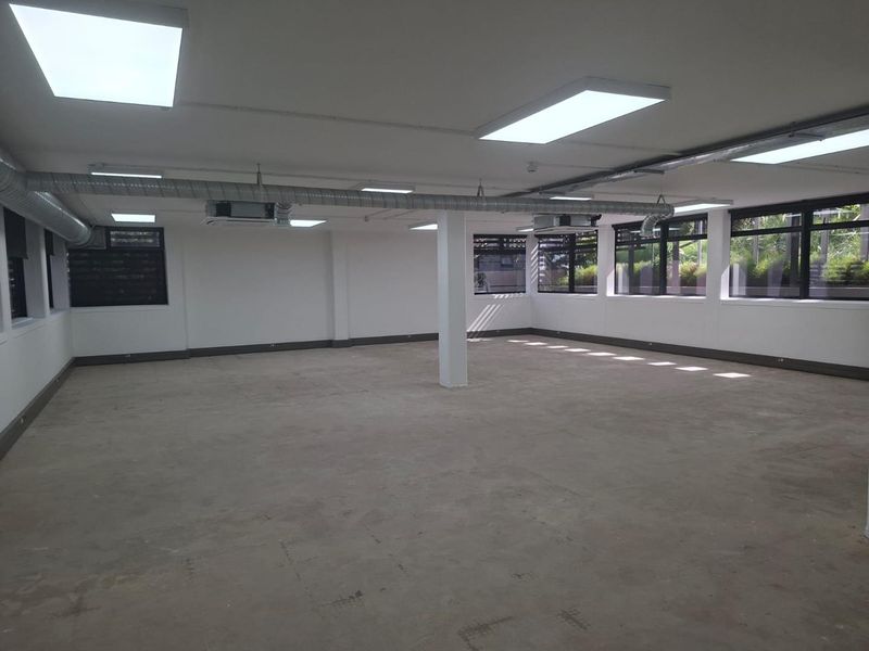 Professional 304m2 Office Space Available in Essex Gardens, Westville - Photo 8