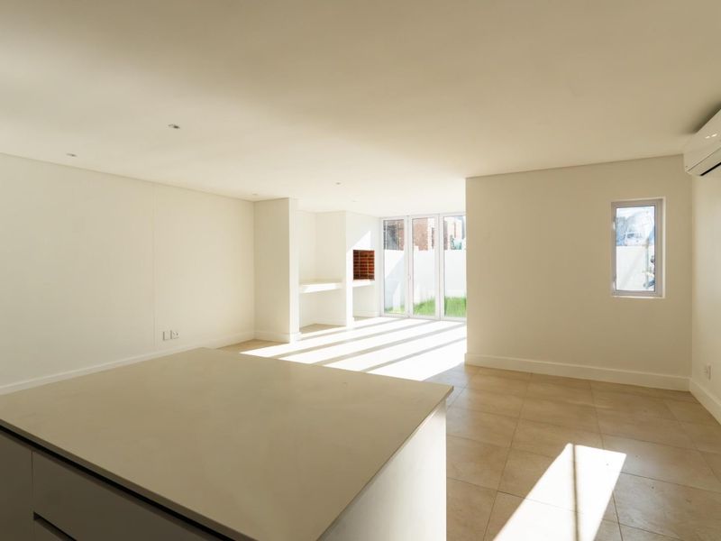 3-Bedroom Brand-New Home to Rent in Volière Estate, Stellenbosch - Photo 3