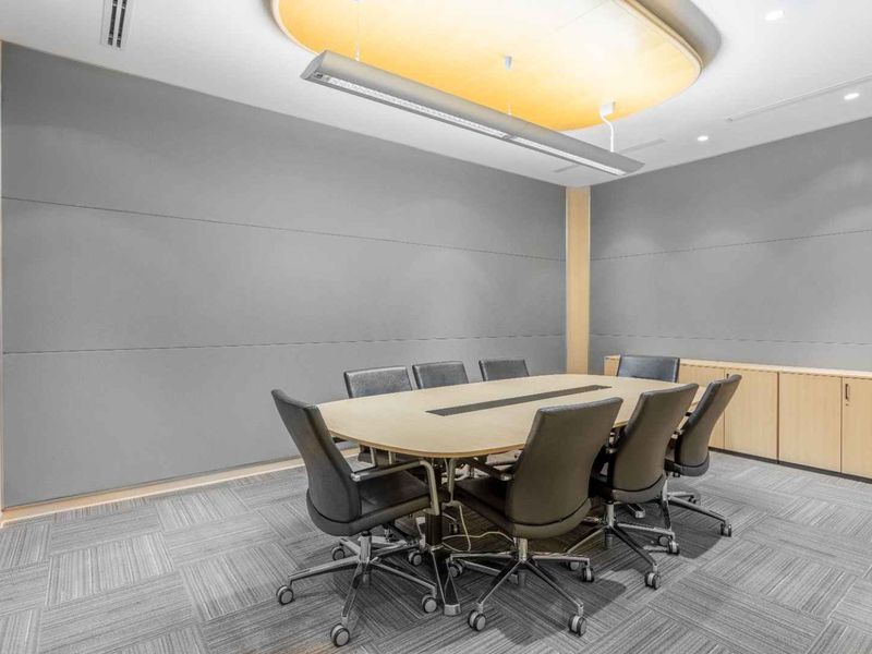 Fully serviced private office space for you and your team in Regus Country Club - Photo 5