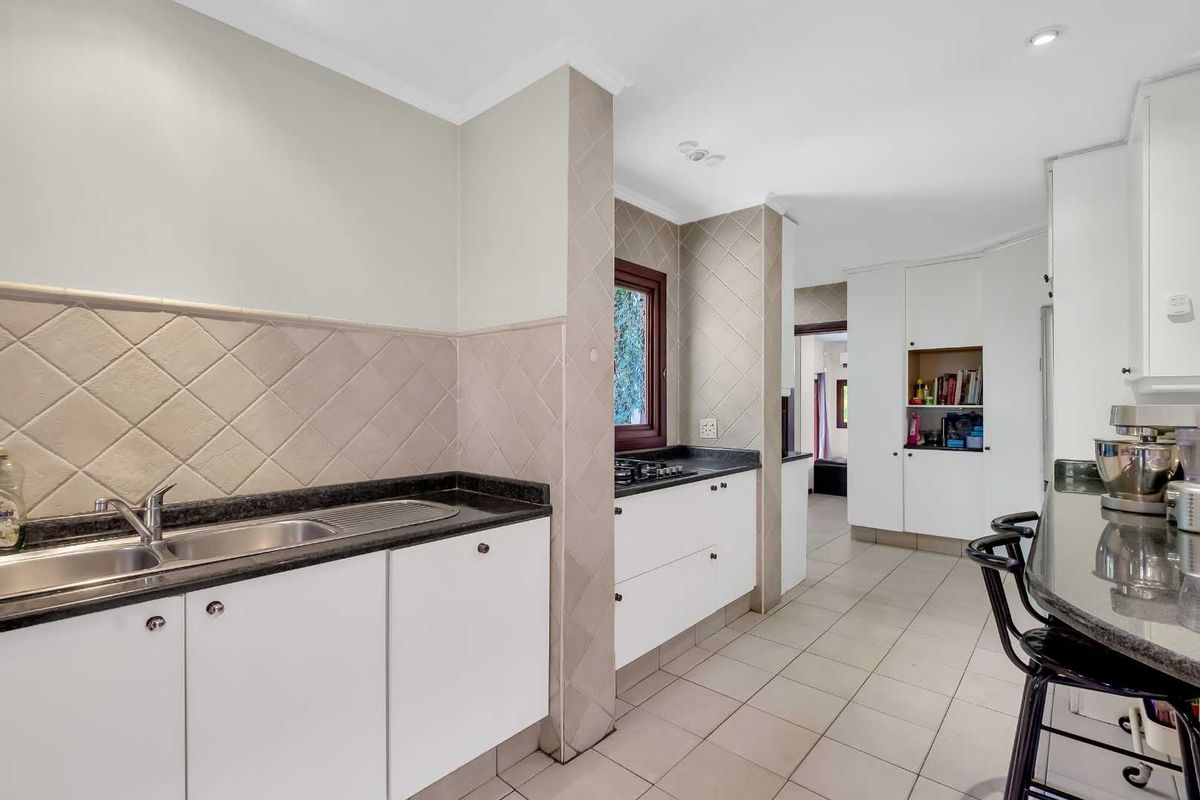 GOLF COURSE VIEW - Photo 5