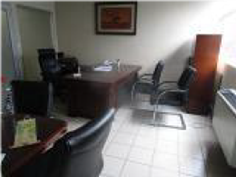 Commercial Property for Sale in Windhoek Central - Photo 7