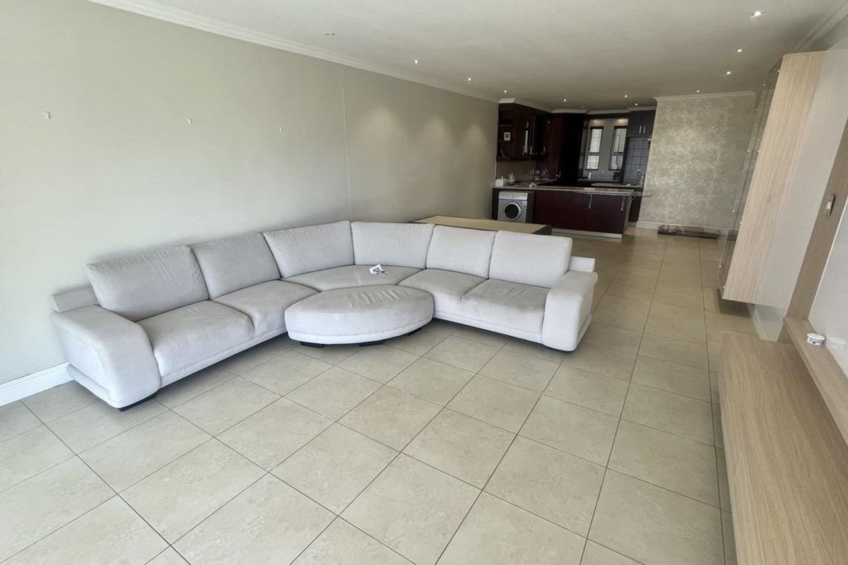 Hendra - Spacious 4-Bedroom Ground Floor Apartment with Sea Views – Ilala Ridge Estate - Photo 4