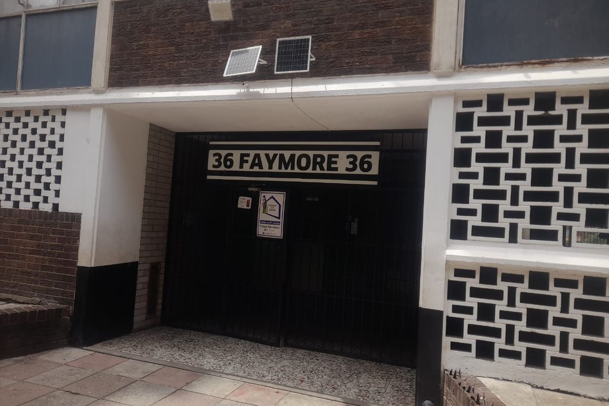 One Bedroom Apartment for sale in Faymore. - Photo 2