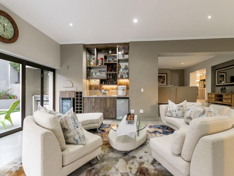 4 Bedroom House for Sale in Dainfern Golf Estate - Photo 3