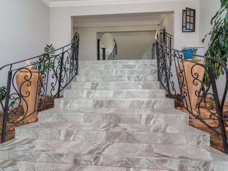 Elegance at your door step - Photo 9