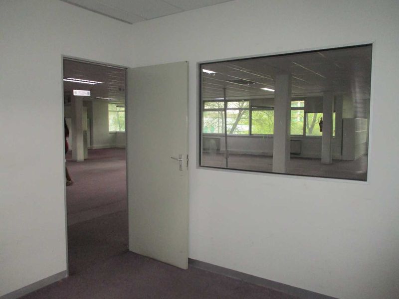 Building to Rent- Windhoek Central | Prime Commercial Property (Negotiable) - Photo 8