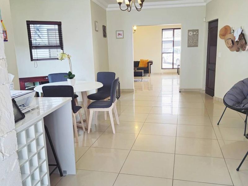 Swakopmund- For Sale-N$3 890 000 - Photo 2